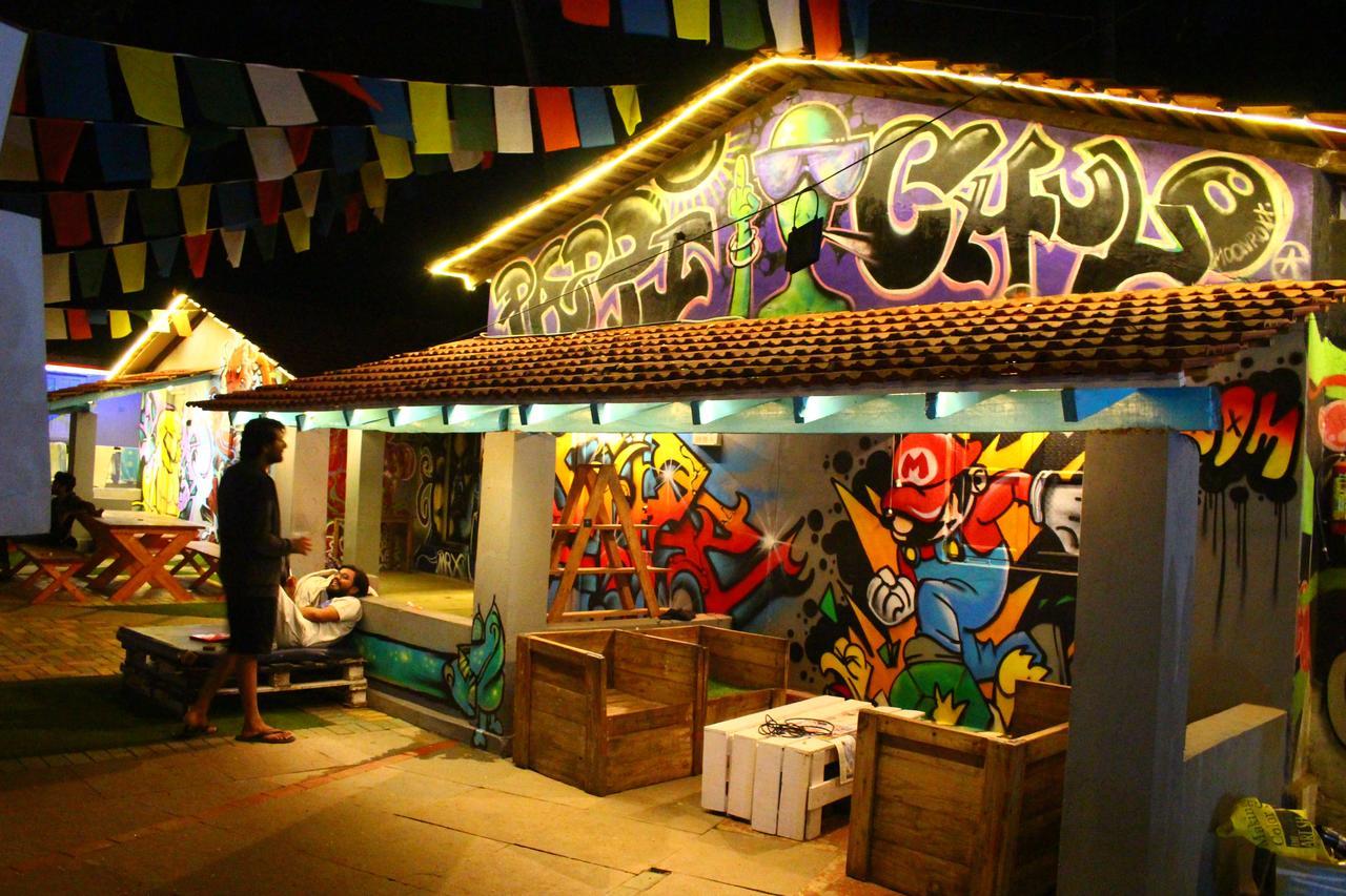 Pappi Chulo Vagator Hostel Exterior foto